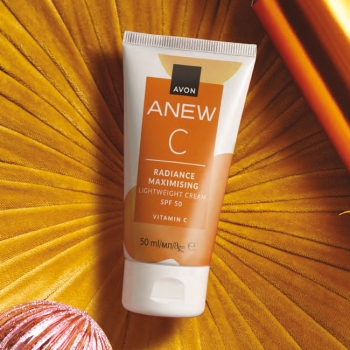 AVON ANEW RADIANCE MAXIMISING Federleichte Tagescreme mit LSF 50