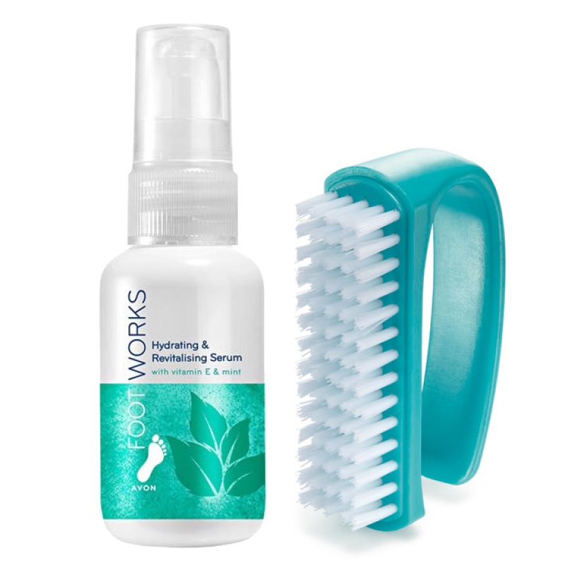 AVON FOOT WORKS Feuchtigkeitsspendendes & Revitalisierendes Serum mit Vitamin E & Minze + Nagelbürste (GRATIS)